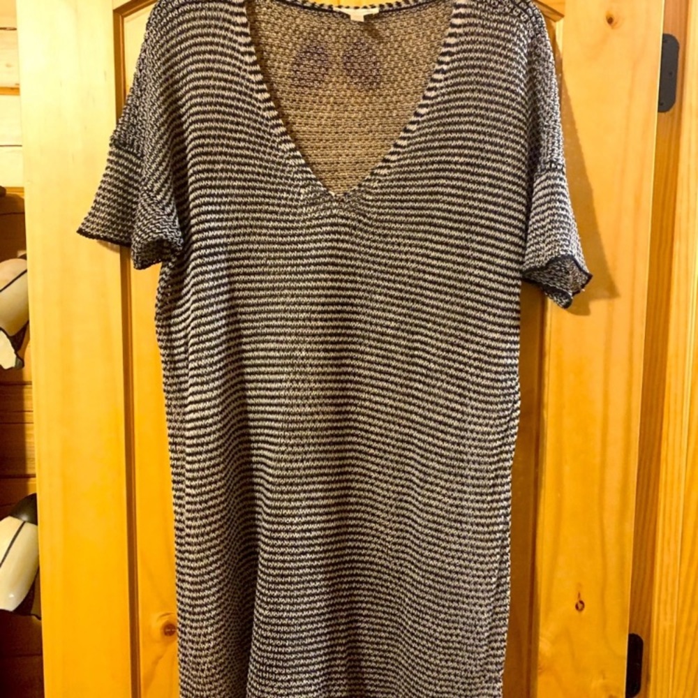 Eileen Fisher long lightweight organic open weave linen light sweater